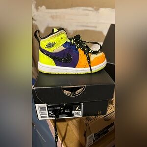 Jordan 1 mid for baby